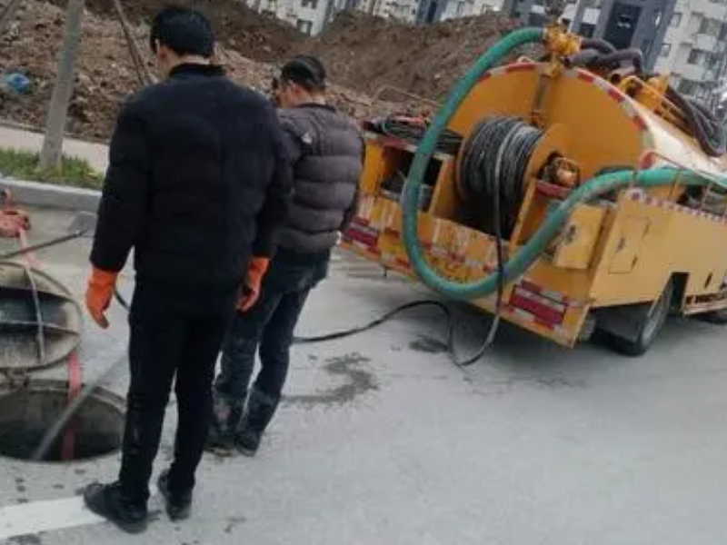 通州潞城管道疏通，清理人工湖，掏隔油池